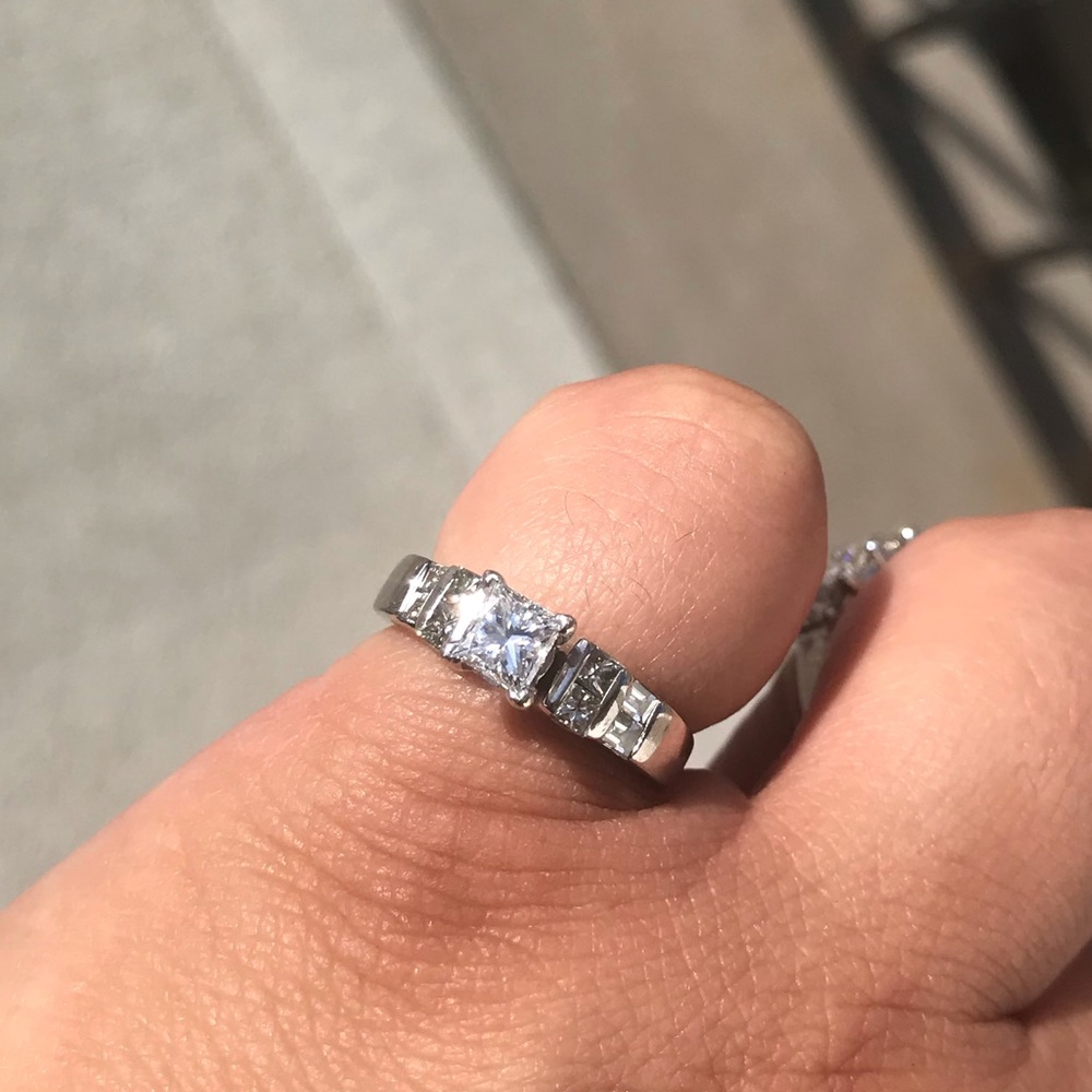 Diamond rings - Picture 8 of 8